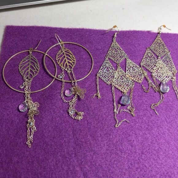 Silver tone Dangling Shapes Earrings - Picture 8 of 8